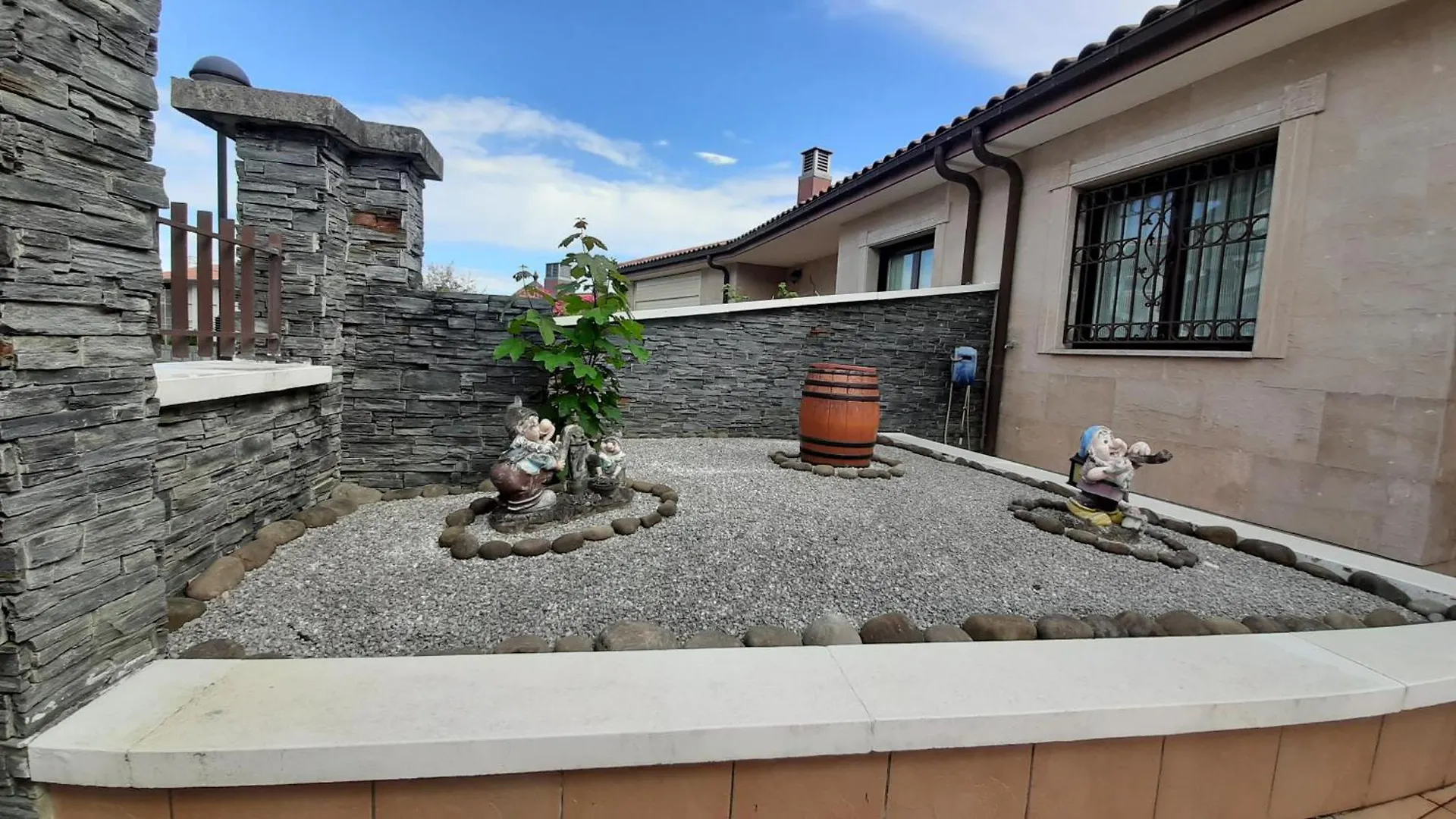 Holiday home Chalet Aia -Naturaleza Y Seguridad, Entorno Rural A 29 Km De San Sebastian